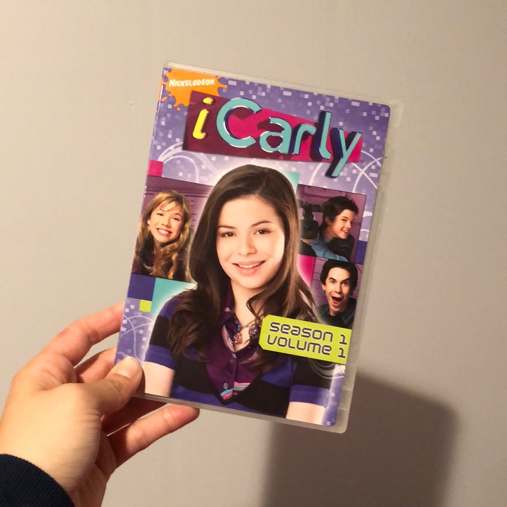 Nickelodeon iCarly Season 1 Volume 1 DVD